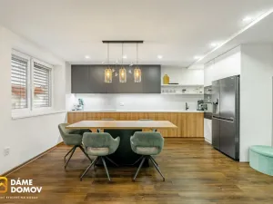 Prodej rodinného domu, Suchov, 191 m2