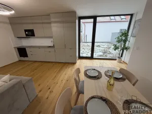 Prodej bytu 4+kk, Pavlov, Lidická, 100 m2