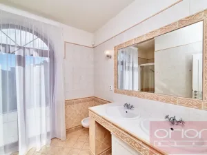 Pronájem rodinného domu, Praha - Nebušice, Nebušická, 243 m2