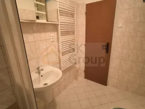 Pronájem bytu 1+kk, Kynšperk nad Ohří, Maxima Gorkého, 30 m2