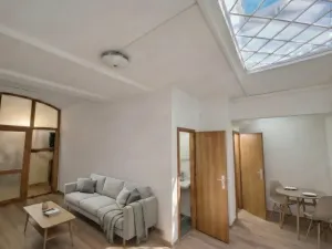 Prodej bytu 1+kk, Praha, Jagellonská, 36 m2