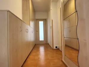 Pronájem bytu 2+kk, Nymburk, Velké Valy, 51 m2