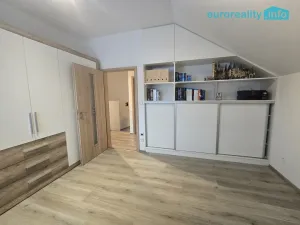 Pronájem rodinného domu, Králův Dvůr - Popovice, Bohumila Hájka, 147 m2