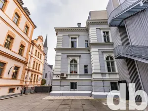 Pronájem kanceláře, Cheb, 26. dubna, 260 m2