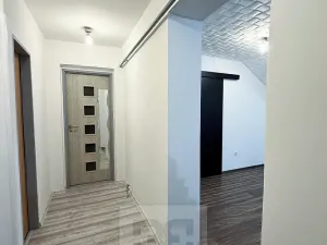 Pronájem bytu 3+1, Ostrov, Klínovecká, 77 m2