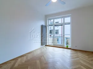 Pronájem bytu 2+kk, Praha - Bubeneč, Lotyšská, 63 m2
