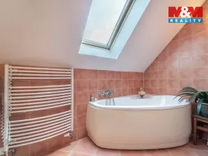 Prodej rodinného domu, Benecko, 224 m2