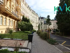 Prodej bytu 1+kk, Karlovy Vary, Sadová, 50 m2