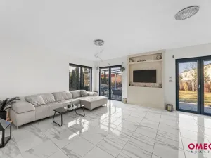 Prodej rodinného domu, Sulice, K Hájku, 212 m2