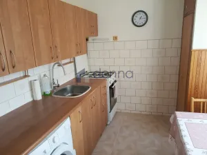 Pronájem bytu 3+1, Praha, Na stezce, 65 m2