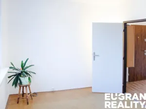 Pronájem bytu 3+1, Varnsdorf, Husova, 70 m2