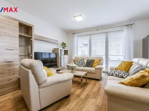 Prodej bytu 2+kk, Praha - Letňany, Kadečkové, 57 m2