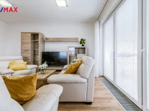 Prodej bytu 2+kk, Praha - Letňany, Kadečkové, 57 m2