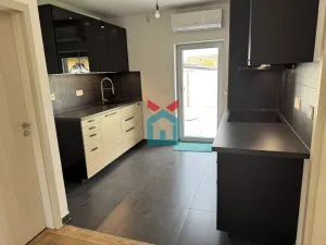 Prodej bytu 4+kk, Praha - Lochkov, K Lahovské, 99 m2