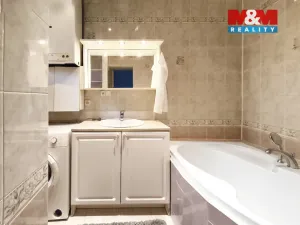 Pronájem bytu 2+kk, Praha - Bubeneč, Ve struhách, 50 m2