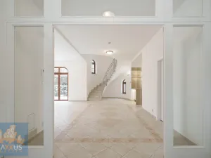 Pronájem vily, Praha - Nebušice, Nebušická, 243 m2