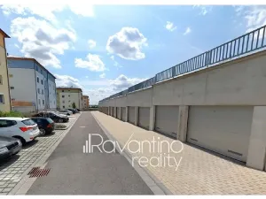 Pronájem garáže, Šlapanice, Brněnská Pole, 18 m2