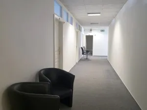 Pronájem kanceláře, Plzeň, náměstí Republiky, 125 m2