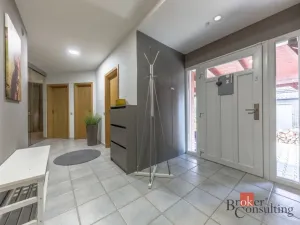 Prodej rodinného domu, Mladá Boleslav - Čejetice, Malá, 260 m2