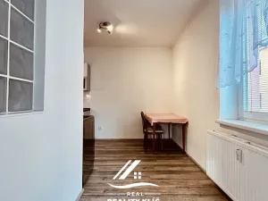 Prodej bytu 1+1, Ostrava, Garážní, 40 m2