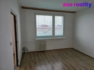 Pronájem bytu 1+1, Chomutov, Kyjická, 34 m2