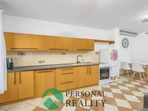 Prodej rodinného domu, Přelouč, Pražská, 227 m2