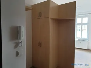 Pronájem bytu 1+kk, Náchod, Komenského, 29 m2