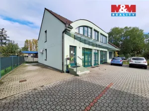 Prodej kanceláře, Hradec Králové - Slezské Předměstí, Vážní, 290 m2