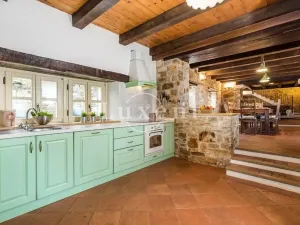 Prodej vily, Poreč, Chorvatsko, 300 m2