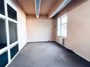 Pronájem kanceláře, Šumperk, Dr. E. Beneše, 43 m2