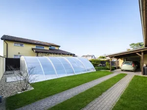 Prodej rodinného domu, Přerov nad Labem, 283 m2