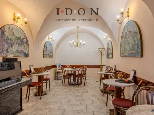 Prodej činžovního domu, Frýdek-Místek, Zámecké nám., 450 m2