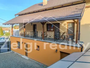 Prodej rodinného domu, Lednice, 200 m2