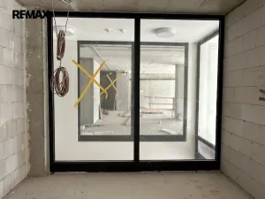 Pronájem obchodního prostoru, Praha - Smíchov, Šiklové, 110 m2