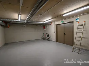 Pronájem bytu 1+kk, Brno, Bratislavská, 29 m2