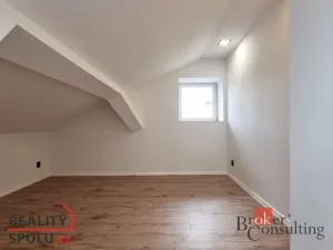 Pronájem rodinného domu, Ostrava - Kunčičky, Májová, 66 m2