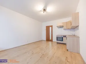 Pronájem bytu 1+kk, Olomouc, Tovární, 28 m2