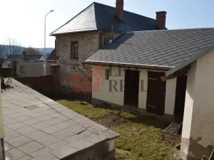 Prodej činžovního domu, Česká Skalice, Husovo náměstí, 467 m2