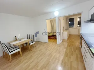 Pronájem bytu 2+kk, Praha, Molákova, 42 m2