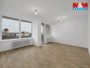 Pronájem bytu 3+1, Hradec Králové - Třebeš, Pod Strání, 77 m2