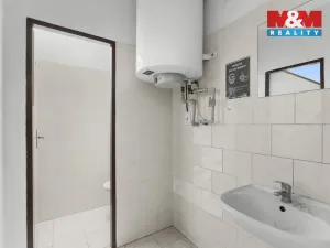 Pronájem výrobních prostor, Libušín, Důl Max, 768 m2