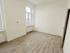 Pronájem bytu 2+kk, Lovosice, 8.května, 61 m2