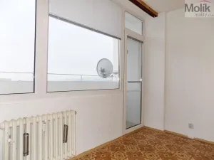 Prodej bytu 3+1, Ústí nad Labem - Ústí nad Labem-centrum, Malátova, 74 m2