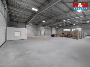 Pronájem skladu, Cerekvice nad Loučnou - Pekla, 2380 m2
