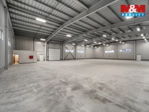 Pronájem skladu, Cerekvice nad Loučnou - Pekla, 1558 m2