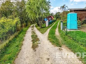 Prodej zahrady, Benešov, 300 m2