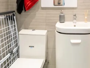 Pronájem bytu 1+kk, Praha - Kobylisy, Kyselova, 22 m2