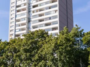 Pronájem bytu 1+kk, Praha - Kobylisy, Kyselova, 22 m2