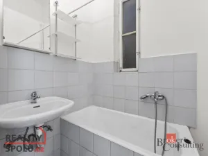 Prodej bytu 2+1, Praha - Žižkov, Hartigova, 76 m2