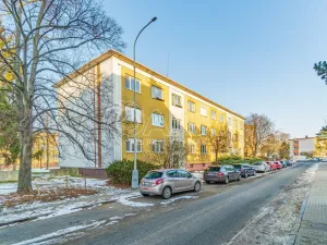 Pronájem bytu 2+1, Kralupy nad Vltavou - Lobeček, Dr. E. Beneše, 53 m2